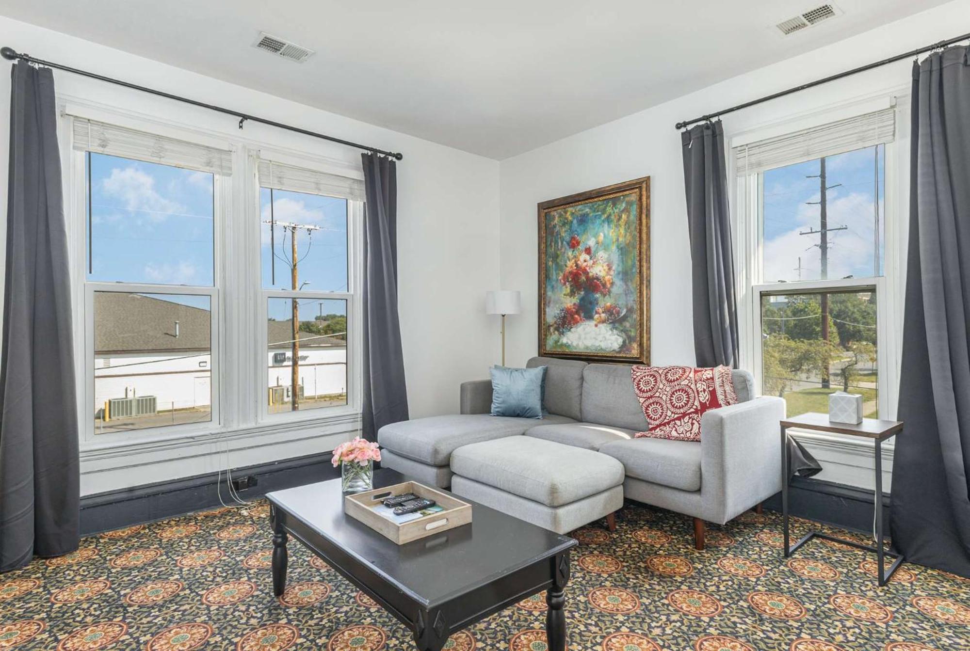 מישיגן סיטי Spacious Upstairs 1Bed- Walking Distance To Beach Outlet Mall מראה חיצוני תמונה