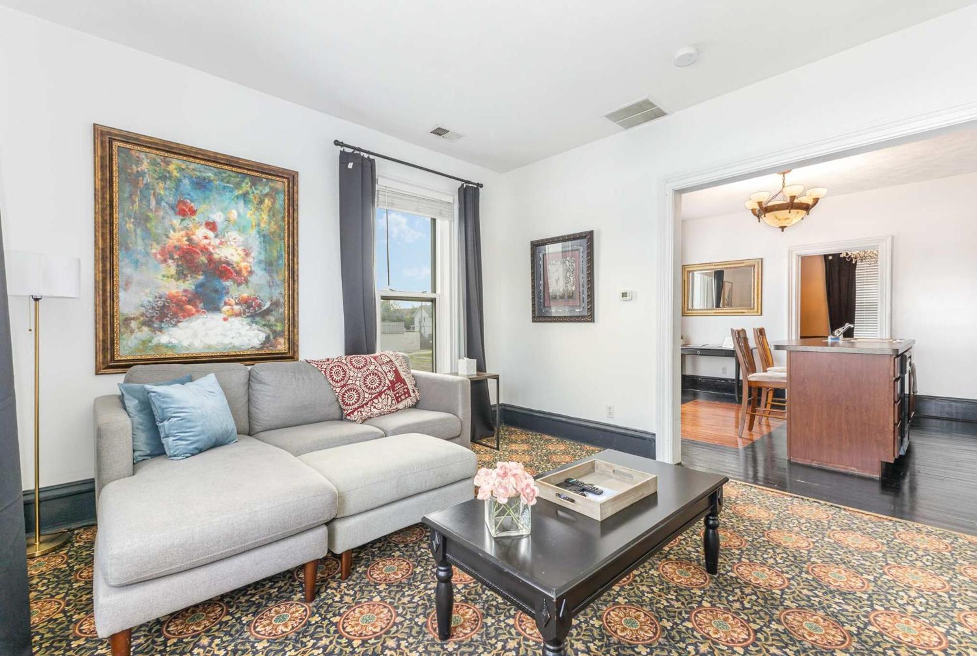 מישיגן סיטי Spacious Upstairs 1Bed- Walking Distance To Beach Outlet Mall מראה חיצוני תמונה